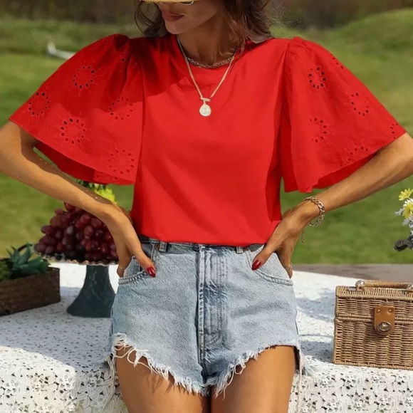 SHEIN Tops - SHEIN Scarlet Eyelet Sleeve Top